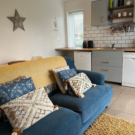 St Agnes Perfect Location, Hot Tub, Sea Views, Gym 아파트 외부 사진